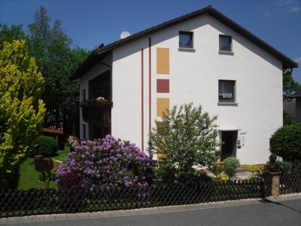 Ferienwohnungen Und Gaestezimmer Herrmann Steinbach am Wald Kültér fotó